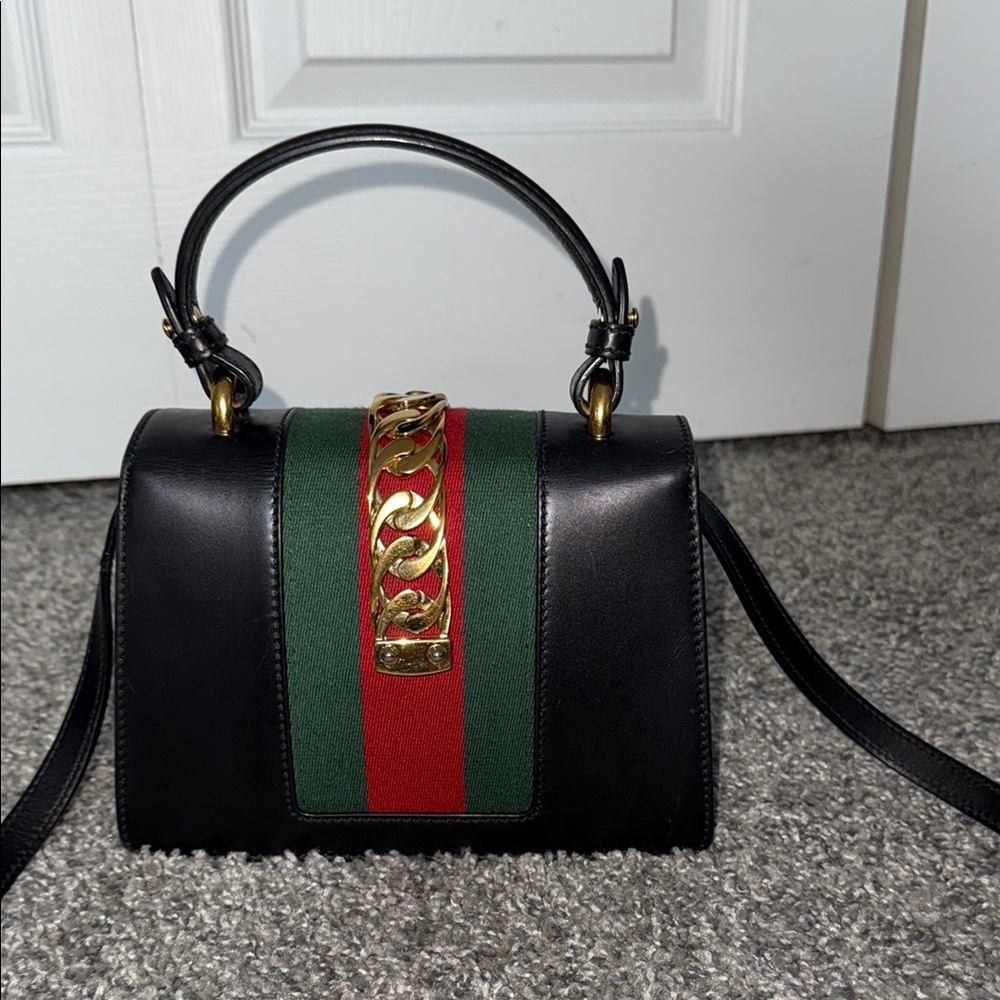 Gucci Sylvie Mini Crossbody - Picture 3 of 6